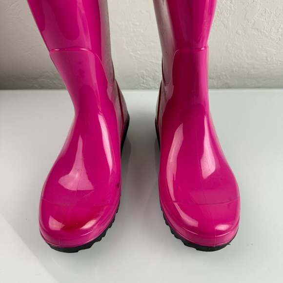 Ugg Rain Boots Rubber Pull On Sienna Solid Pink Hot‎ Bold Lined Sherpa Heeled - Picture 4 of 13